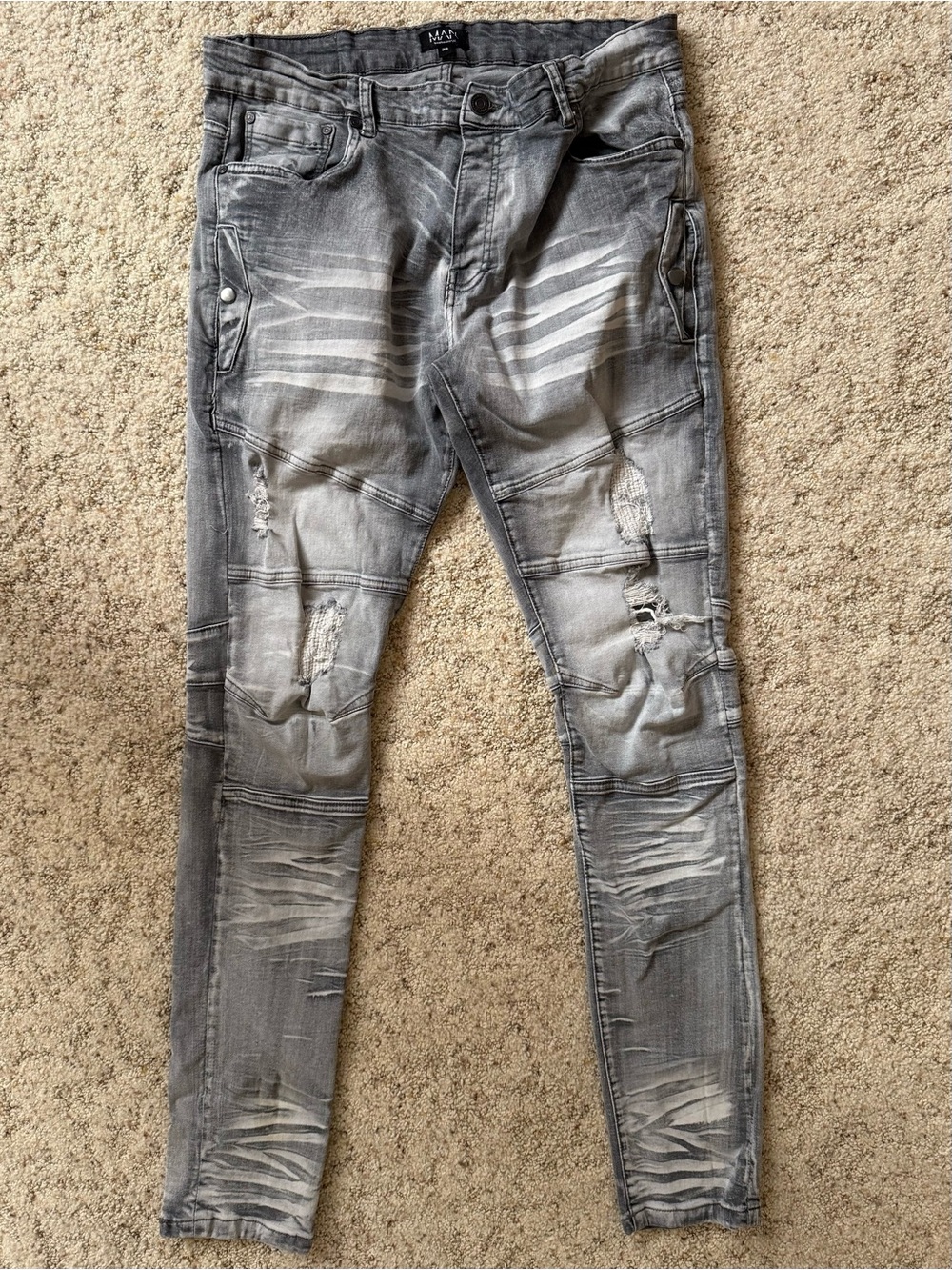 Boohoo Grey Distressed Skinny Jeans